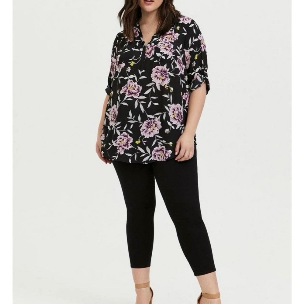 Torrid Harper Black Purple Floral‎ Georgette Pullover 3/4 Sleeve Tunic Size 1X